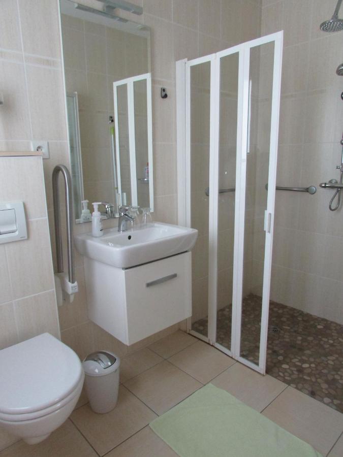 Chambre D'Hotes La Basse Gougeonniere Neuvy-en-Mauges Zewnętrze zdjęcie